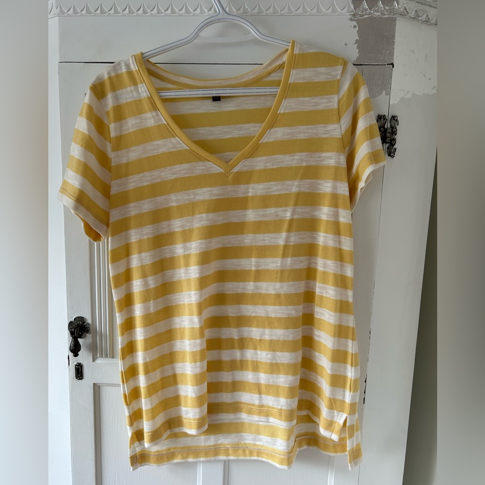 Nicole Miller Yellow and white striped T-shirt
